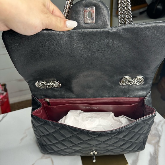 Washed Lambskin Quilted Bijoux Chain Jumbo Single Flap Black - Picture 8 of 13